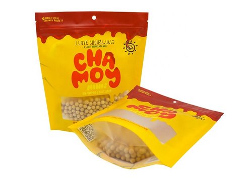 Resealable recyclable stand-up pouch with mono-compatible zipper for snacks and nutrition packaging